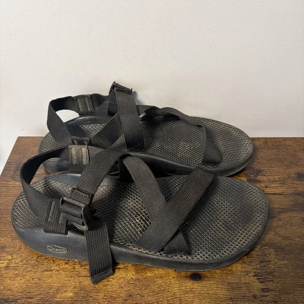 Chaco Men's Z/2 Classic Sandals Black J105427, Size 13, Good Condition